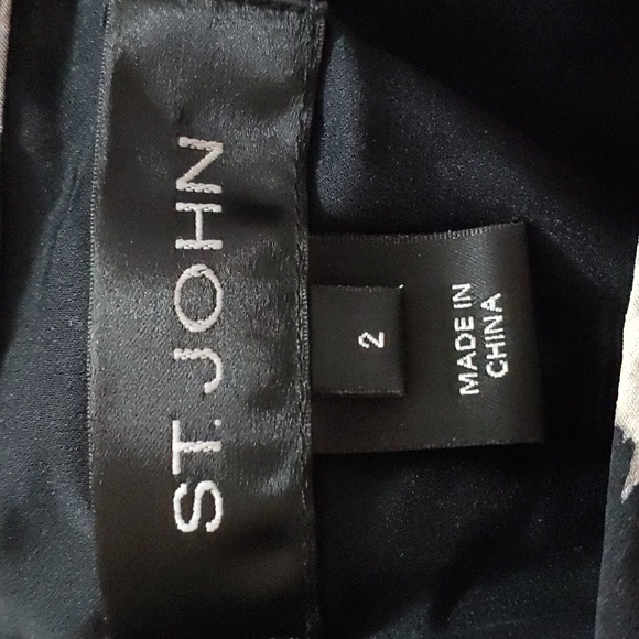 St. John Sheath Dress Animal Print Pink Accents Silk Spandex Size 2 Back Zip - Picture 7 of 10